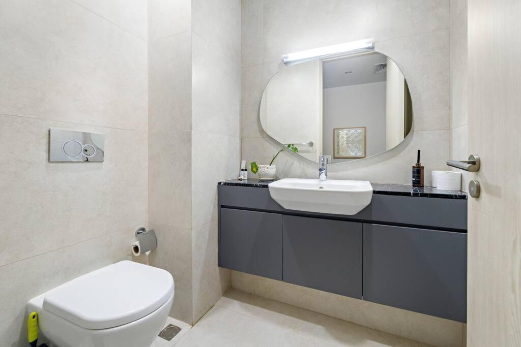 First Class 2br Luxurious Living In Difc شقة