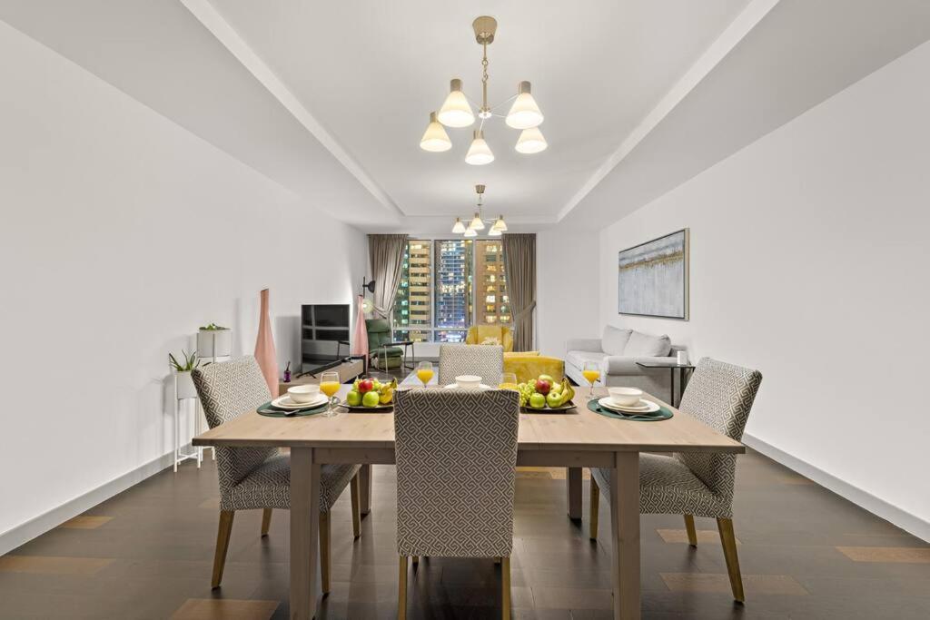 First Class 2br Luxurious Living In Difc *