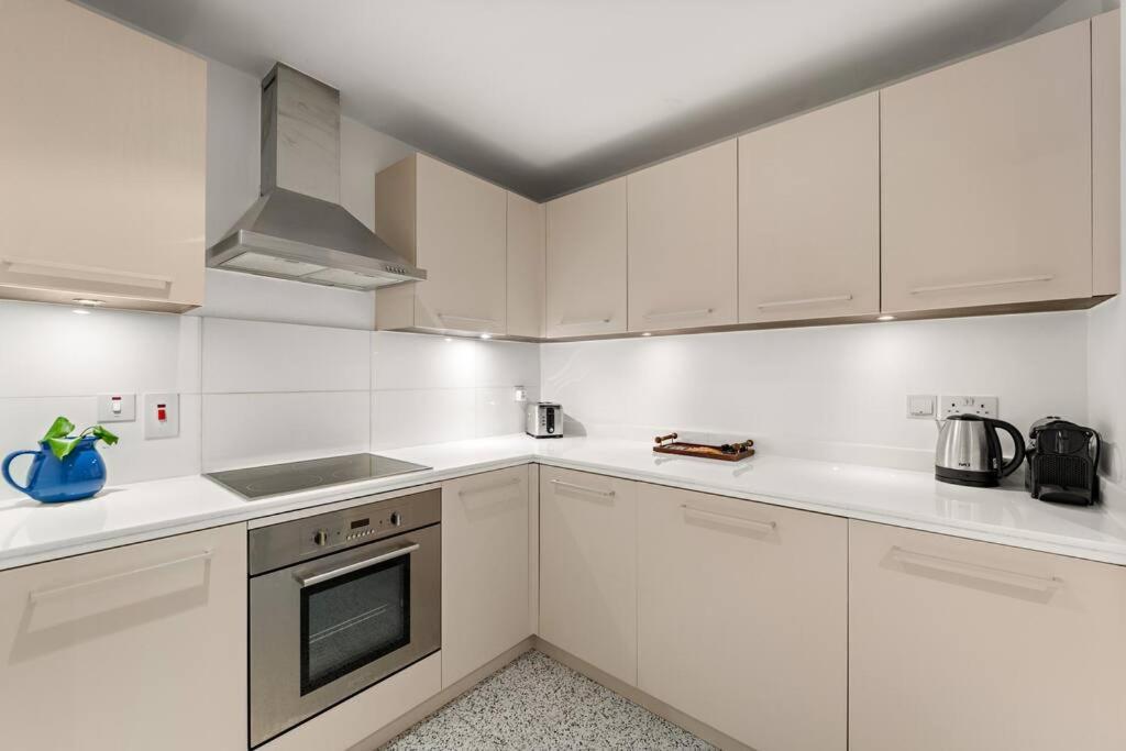 First Class 2br Luxurious Living In Difc شقة *