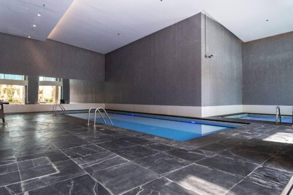 First Class 2br Luxurious Living In Difc *